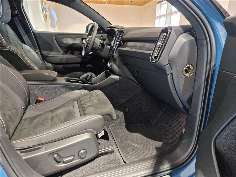 Volvo EC40 vaihtoauto