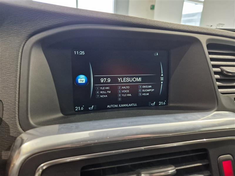 Volvo V60 Cross Country vaihtoauto