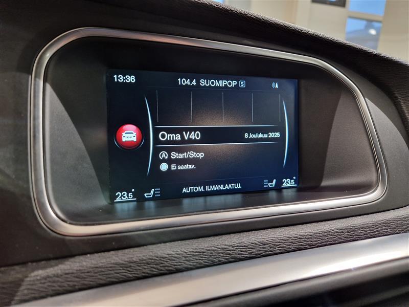 Volvo V40 Cross Country vaihtoauto