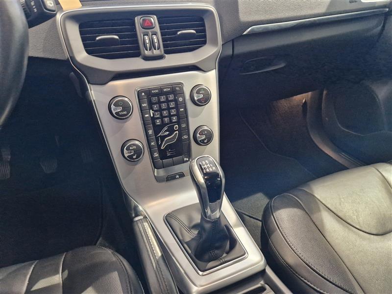 Volvo V40 vaihtoauto