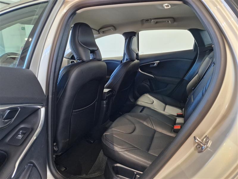 Volvo V40 vaihtoauto