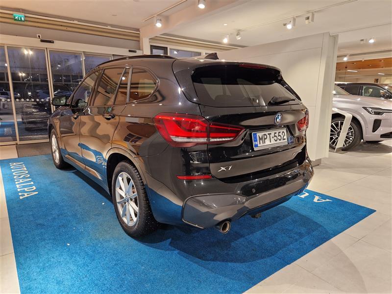 BMW X1 vaihtoauto