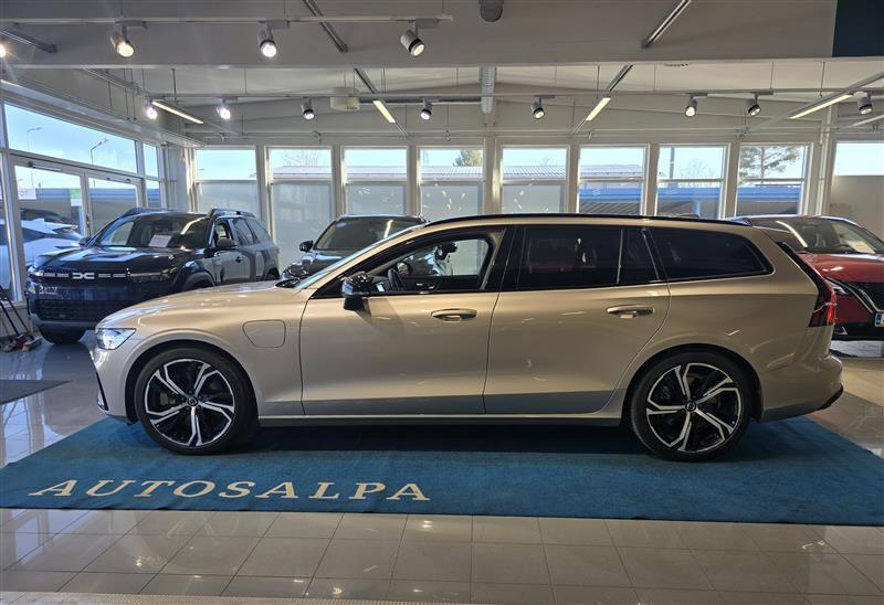 Volvo V60 vaihtoauto