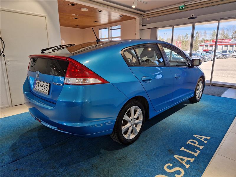 Honda Insight vaihtoauto