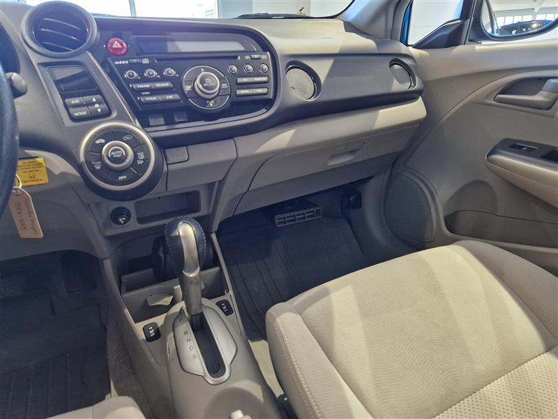 Honda Insight vaihtoauto