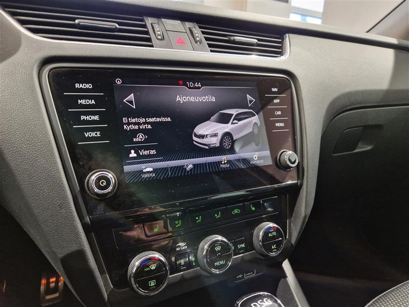 Skoda Octavia vaihtoauto