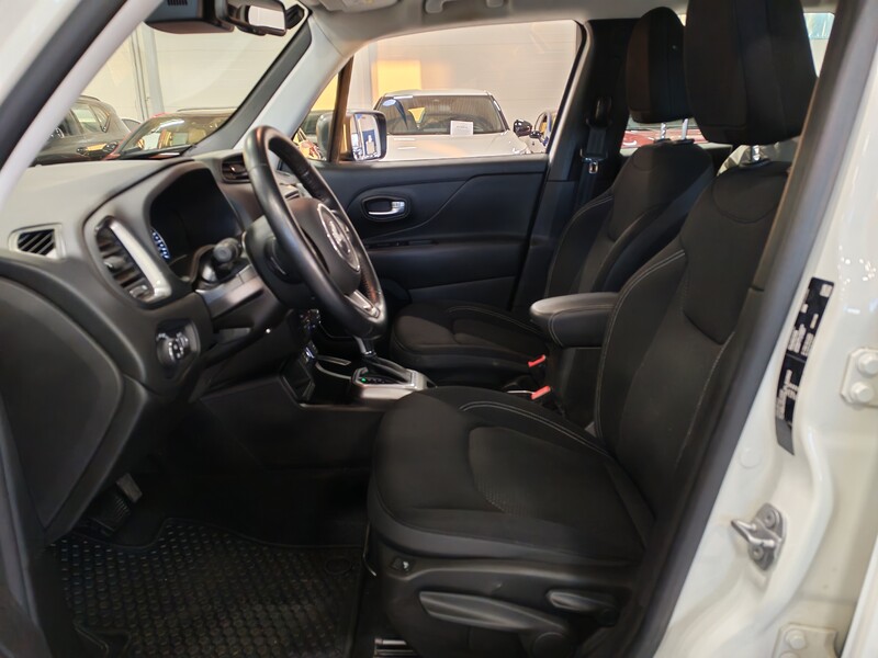 Jeep Renegade vaihtoauto