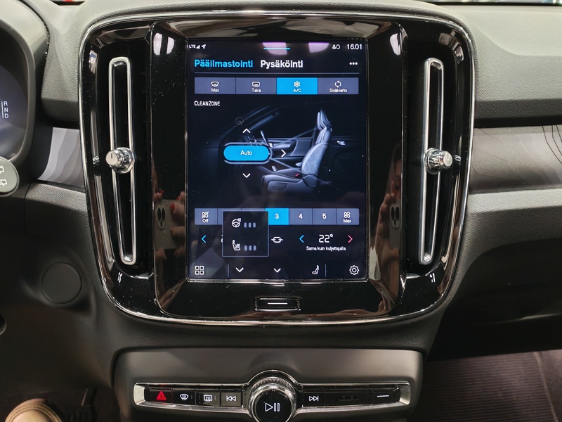 Volvo XC40 vaihtoauto