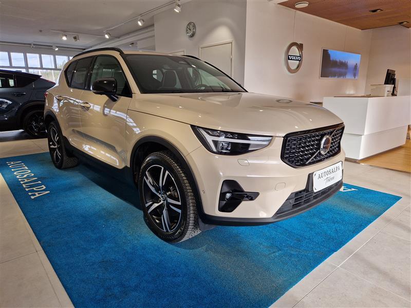 Volvo XC40 vaihtoauto