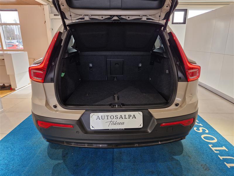 Volvo XC40 vaihtoauto