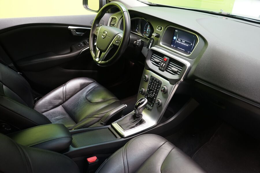 Volvo V40 vaihtoauto