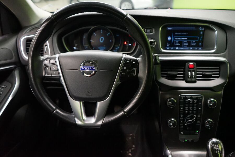 Volvo V40 vaihtoauto