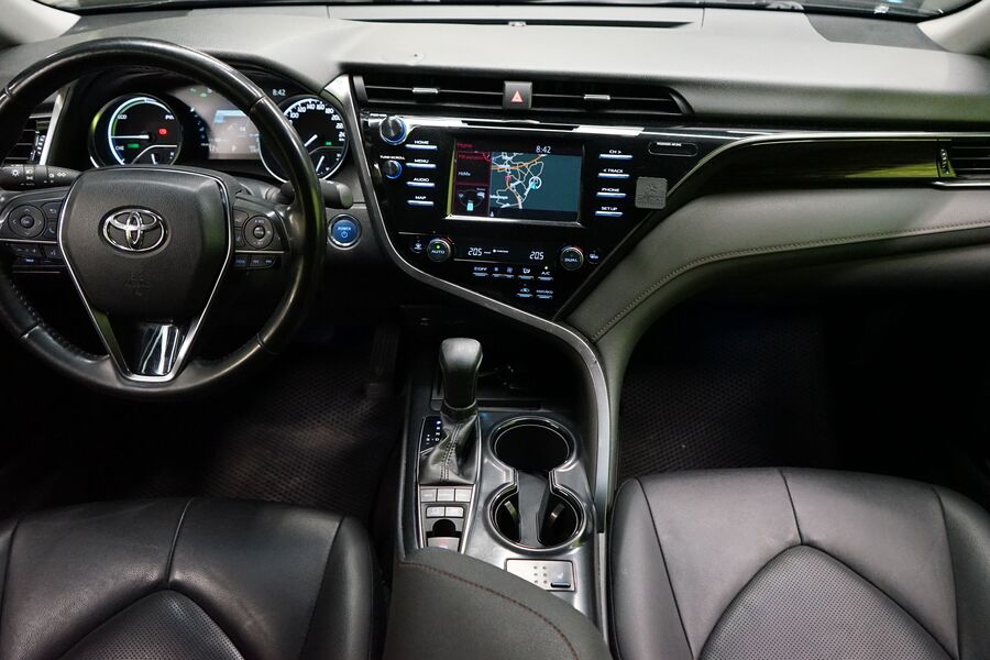 Toyota Camry vaihtoauto