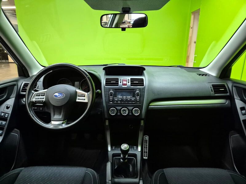 Subaru Forester vaihtoauto