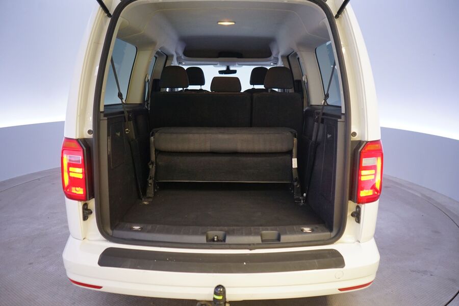 Volkswagen Caddy Maxi vaihtoauto