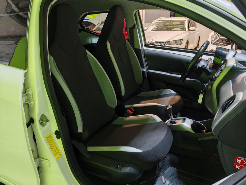 Toyota AYGO vaihtoauto