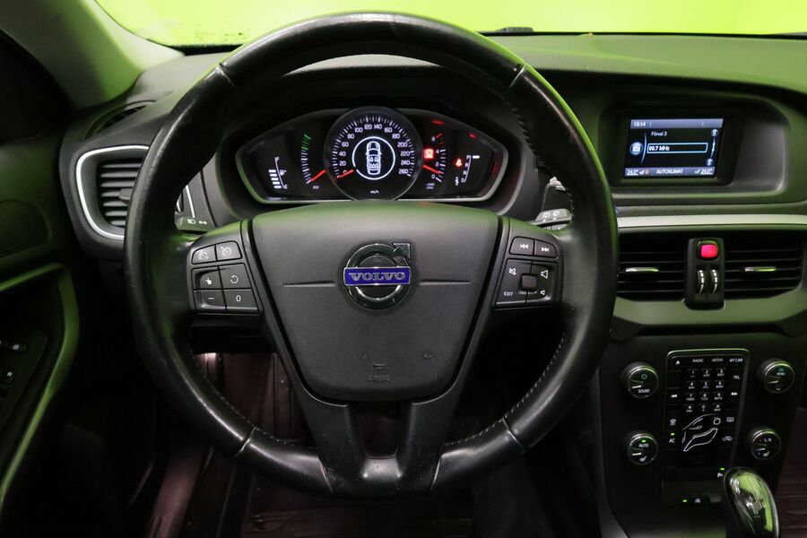 Volvo V40 vaihtoauto