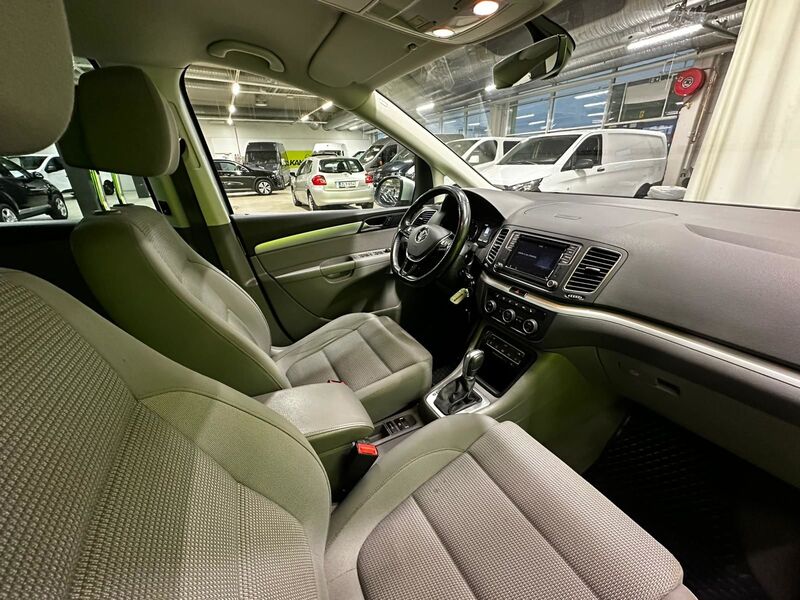 Volkswagen Sharan vaihtoauto