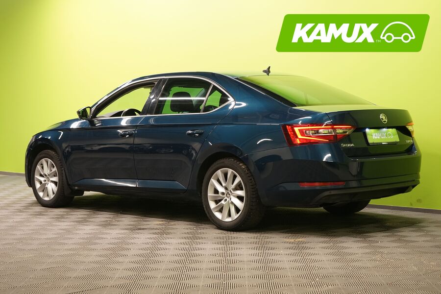 Skoda Superb vaihtoauto