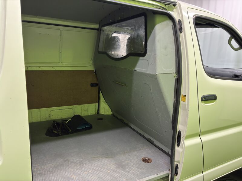 Toyota Hiace vaihtoauto