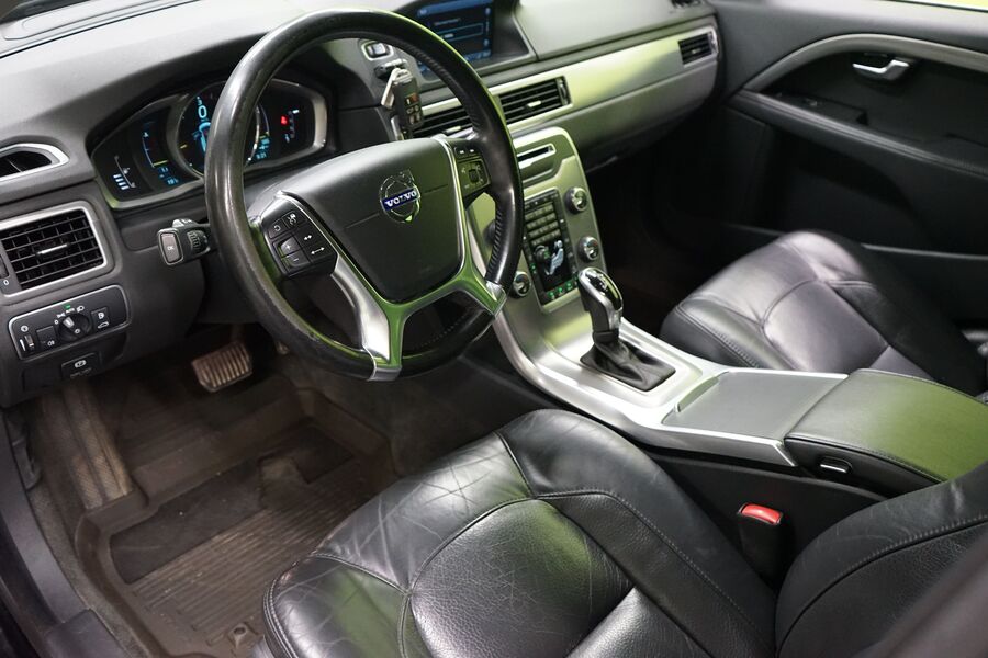 Volvo XC70 vaihtoauto