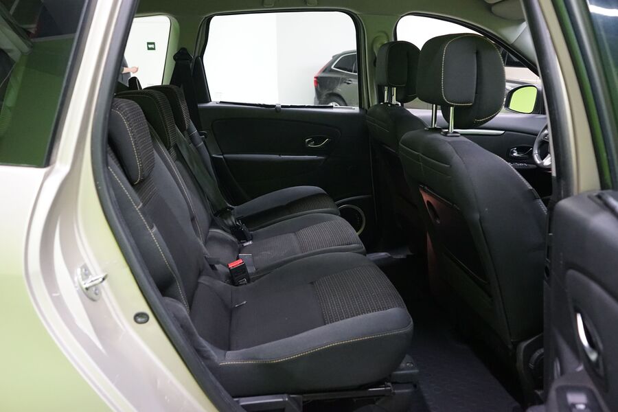 Renault Grand Scénic vaihtoauto