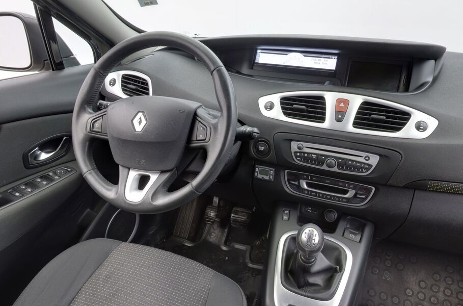 Renault Grand Scénic vaihtoauto