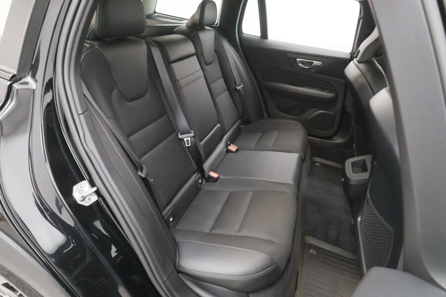 Volvo V60 Cross Country vaihtoauto