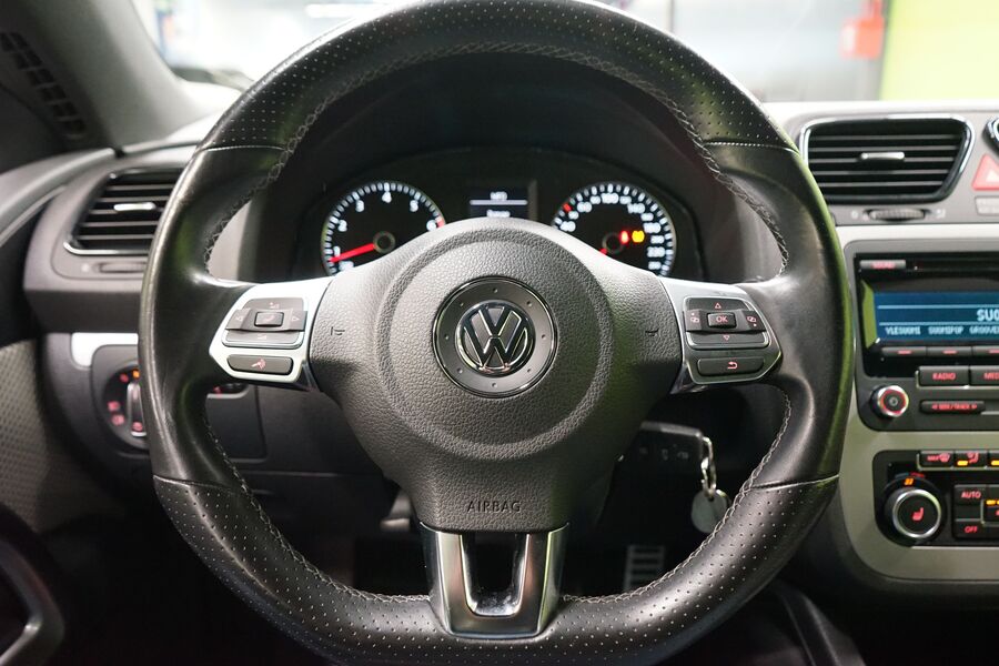 Volkswagen Scirocco vaihtoauto