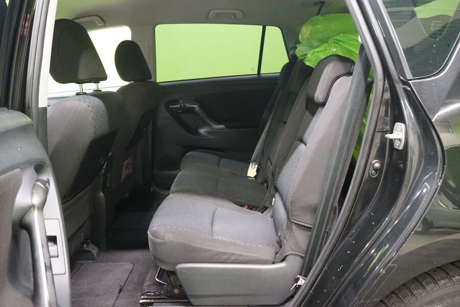 Toyota Verso vaihtoauto