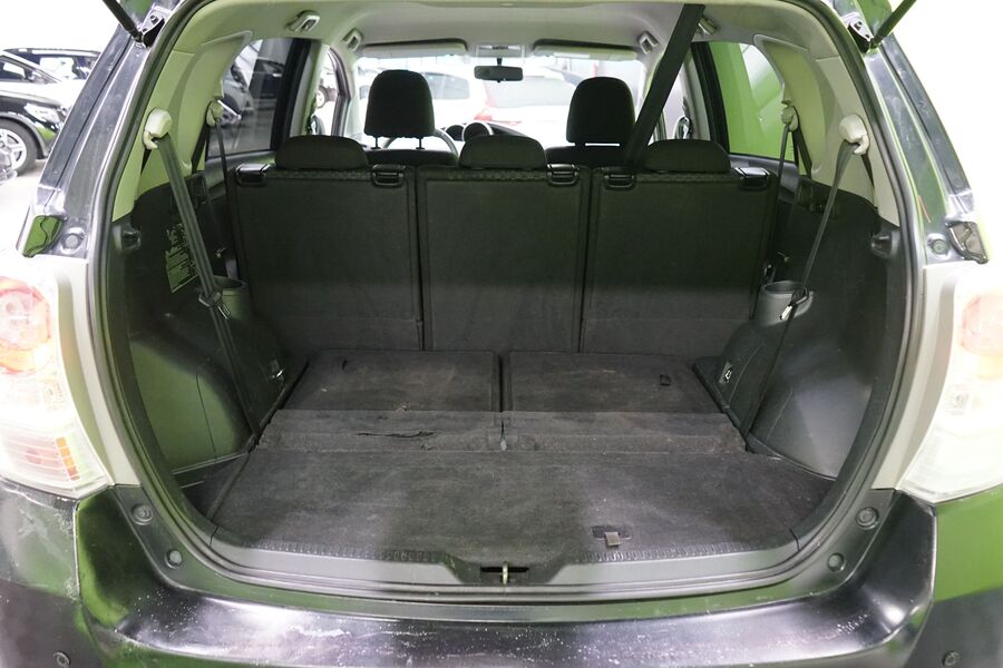 Toyota Verso vaihtoauto