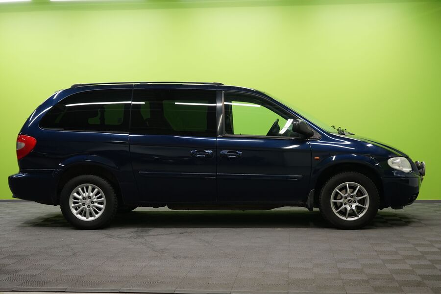 Chrysler Voyager vaihtoauto