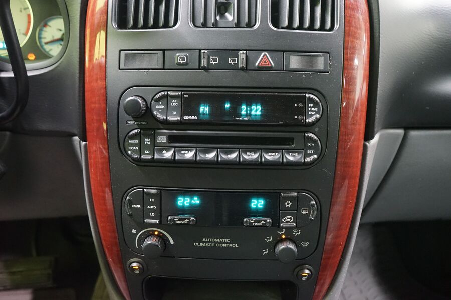 Chrysler Voyager vaihtoauto