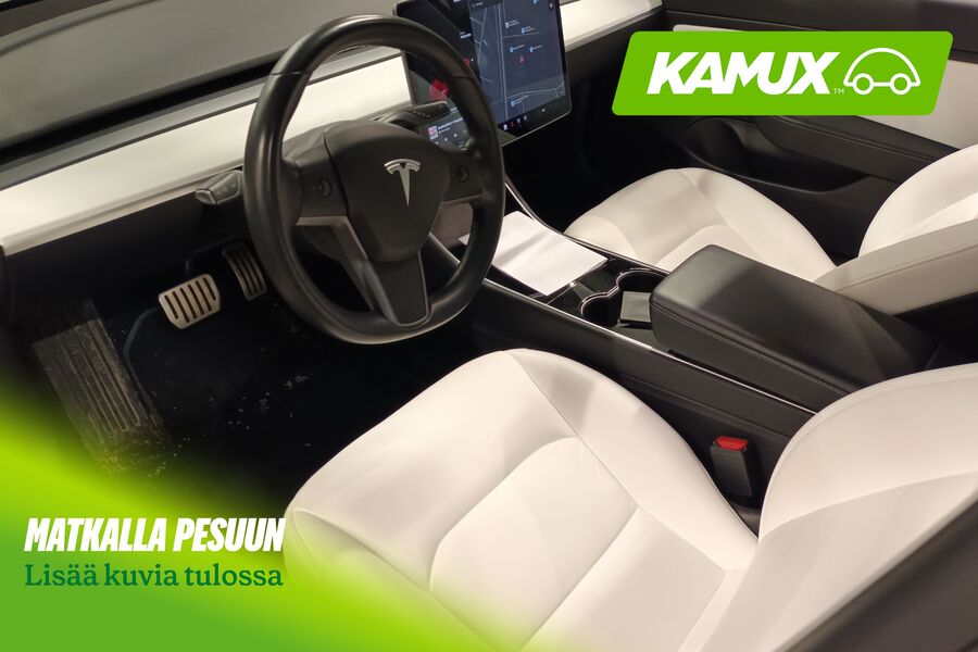 Tesla Model 3 vaihtoauto