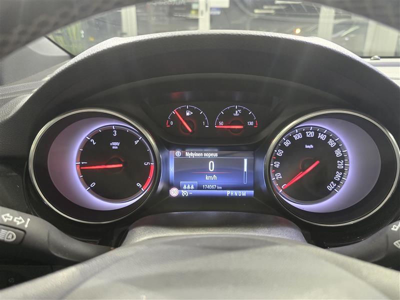 Opel Astra vaihtoauto