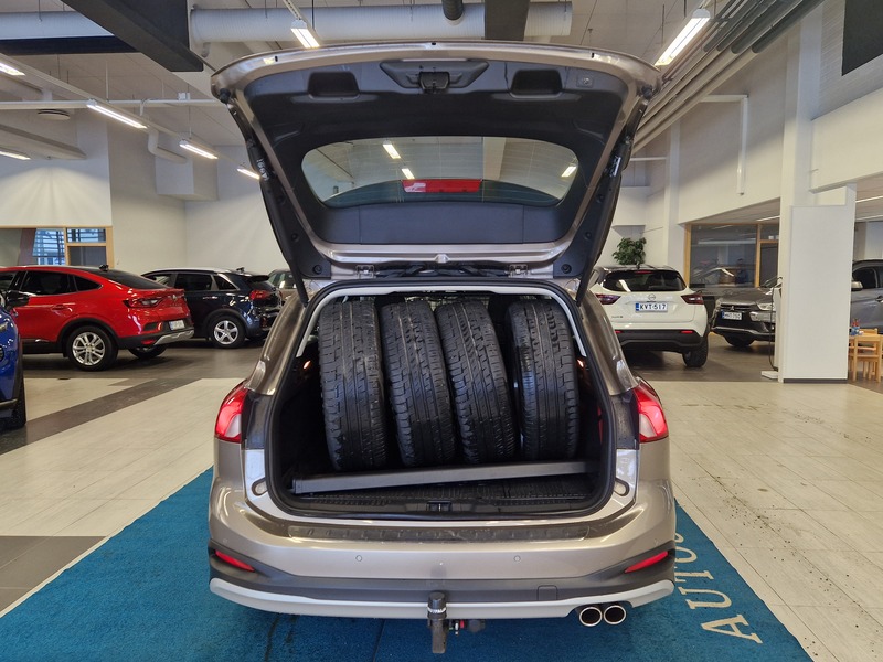 Ford Focus vaihtoauto