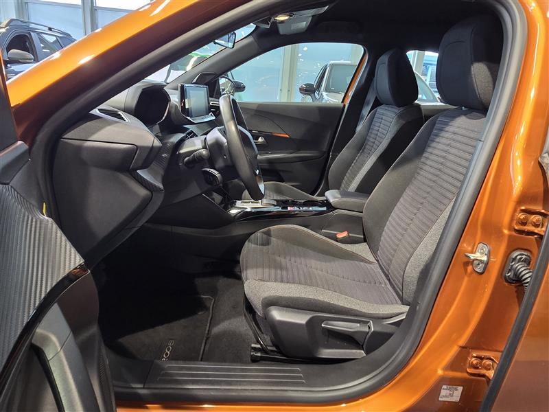 Peugeot e-2008 vaihtoauto