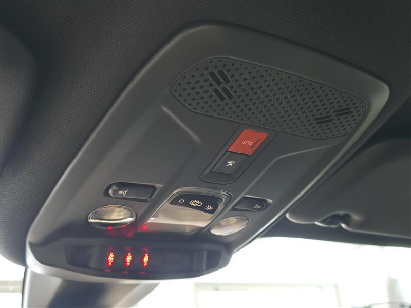 Peugeot e-2008 vaihtoauto