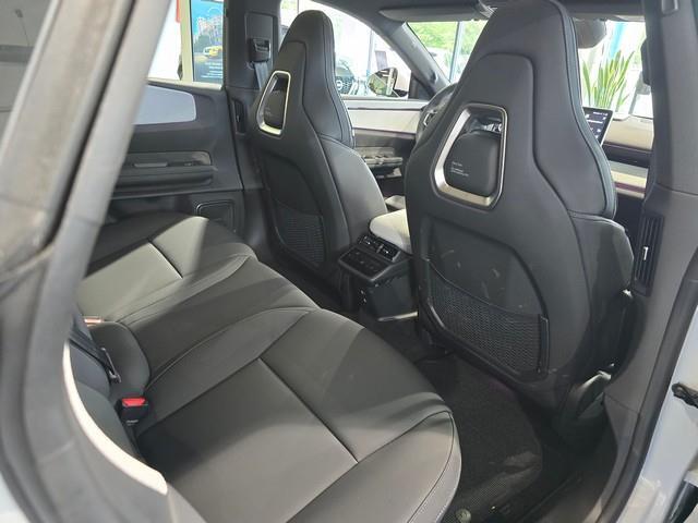 Polestar 4 vaihtoauto