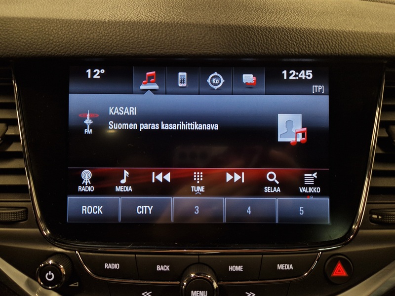 Opel Astra vaihtoauto