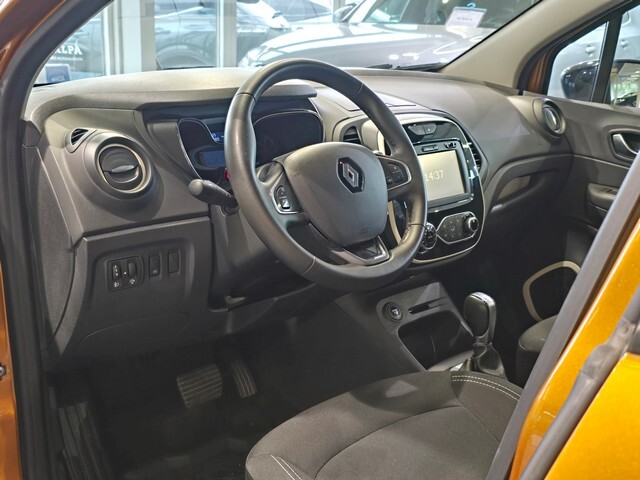 Renault Captur vaihtoauto