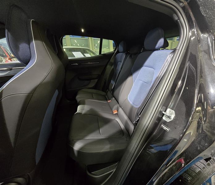 Volvo EX30 vaihtoauto