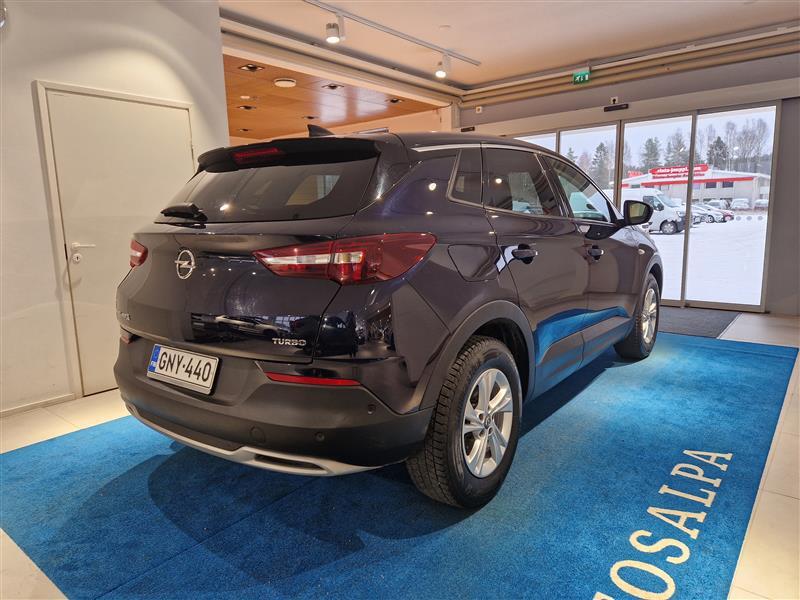 Opel Grandland X vaihtoauto