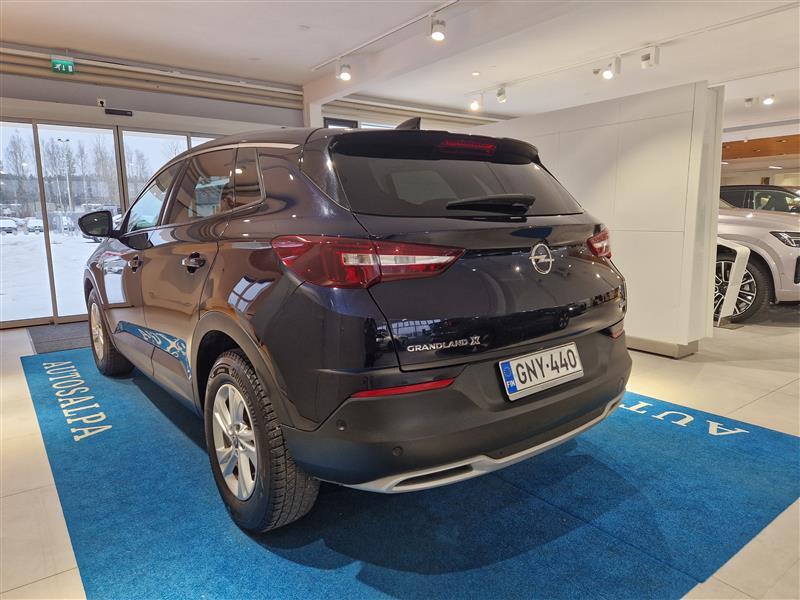 Opel Grandland X vaihtoauto