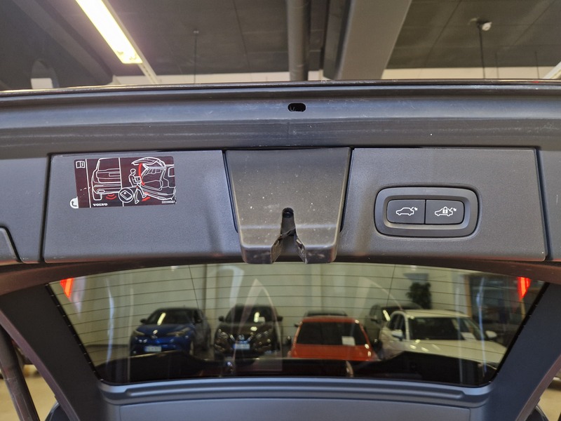 Volvo V90 Cross Country vaihtoauto