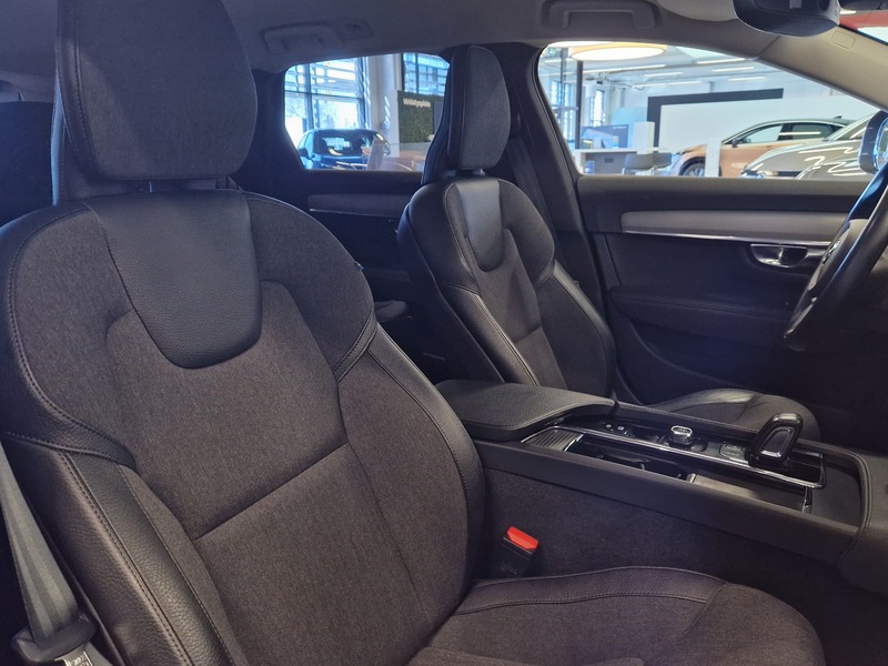 Volvo V90 Cross Country vaihtoauto