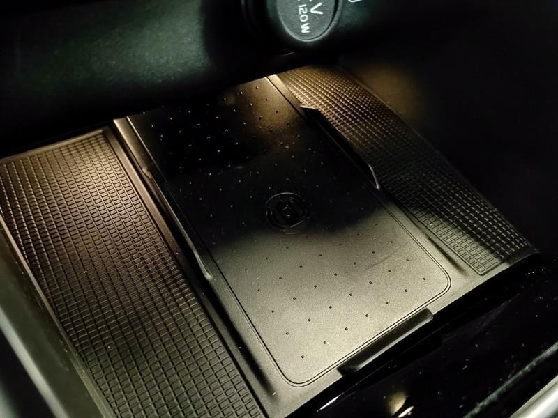 Volvo EX40 vaihtoauto