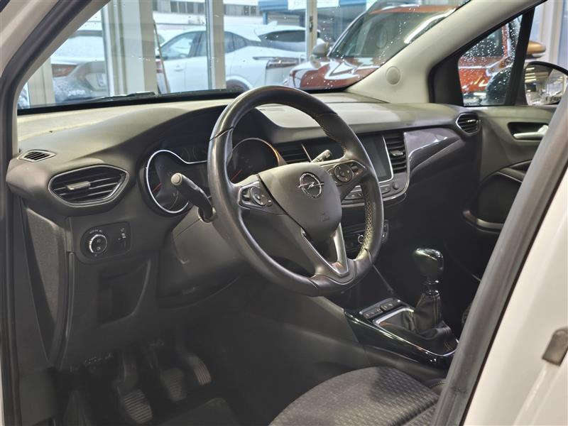 Opel Crossland X vaihtoauto