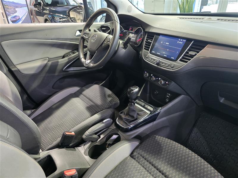 Opel Crossland X vaihtoauto