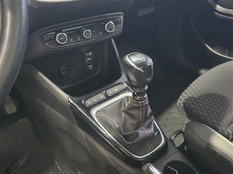 Opel Crossland X vaihtoauto